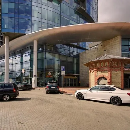 Helios Luxury Apartment In Vilnius Skyscraper Exterior photo