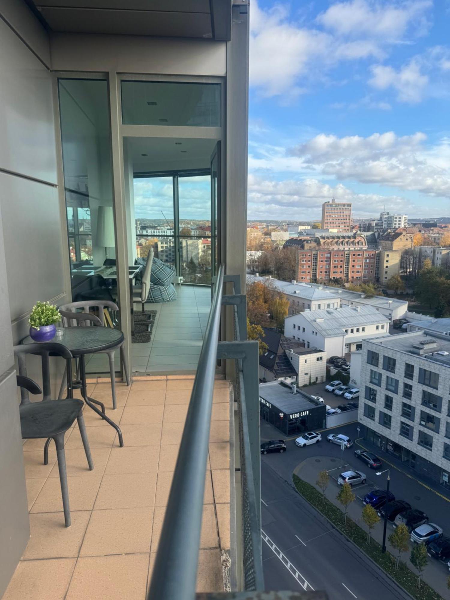 Helios Luxury In Skyscraper Апартаменты Вильнюс